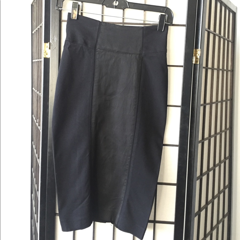Bebe black hi waisted skirt